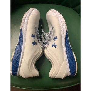 Under Armour Mens size 8 trendy shoe